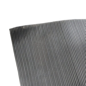 REVESTIMIENTO DE CAUCHO ANTIDESLIZANTE ANCHO 120 CM MOTIVO RAYAS FINAS - POR METRO