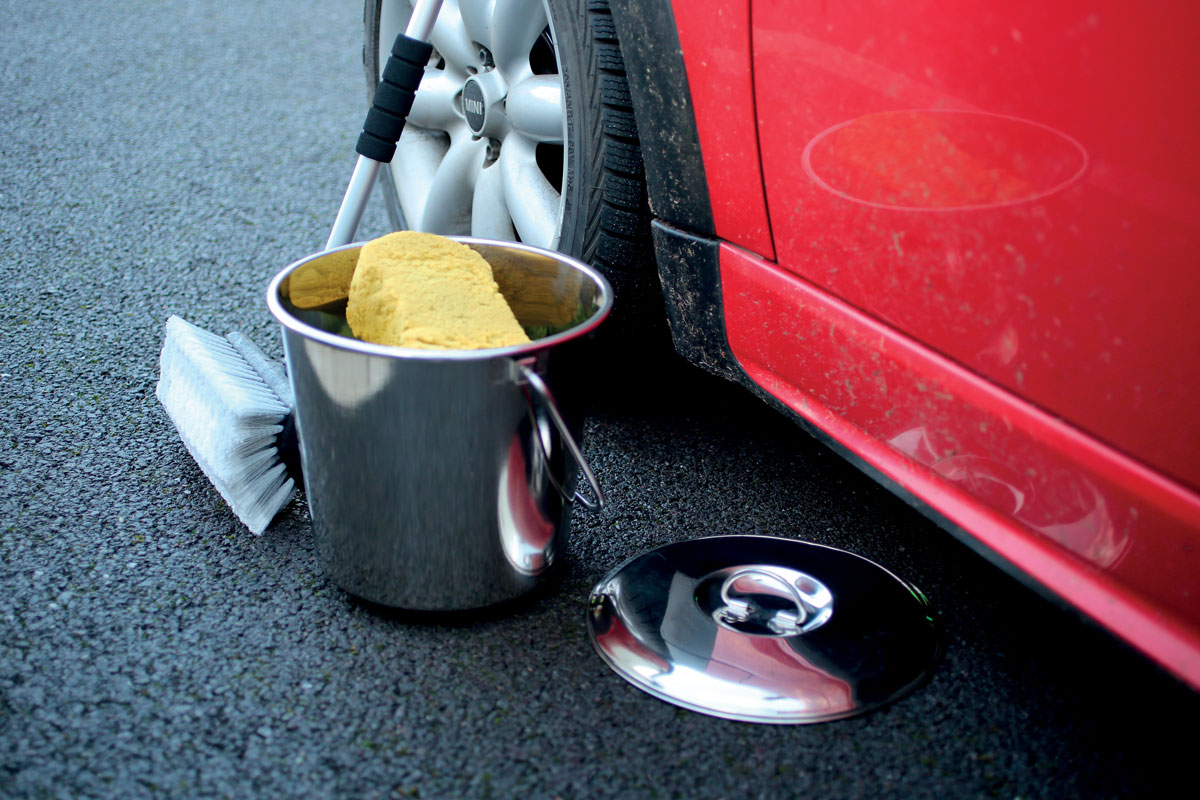 CUBO DE ACERO INOXIDABLE DE 12 LITROS (5929)