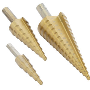 JUEGO DE BROCAS ESCALONADAS HSS – 3 PIEZAS – RECUBRIMIENTO TIN – 4–12 / 4–20 / 4–32 MM
